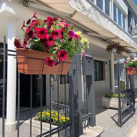 Hotel Oria Rimini Exterior photo